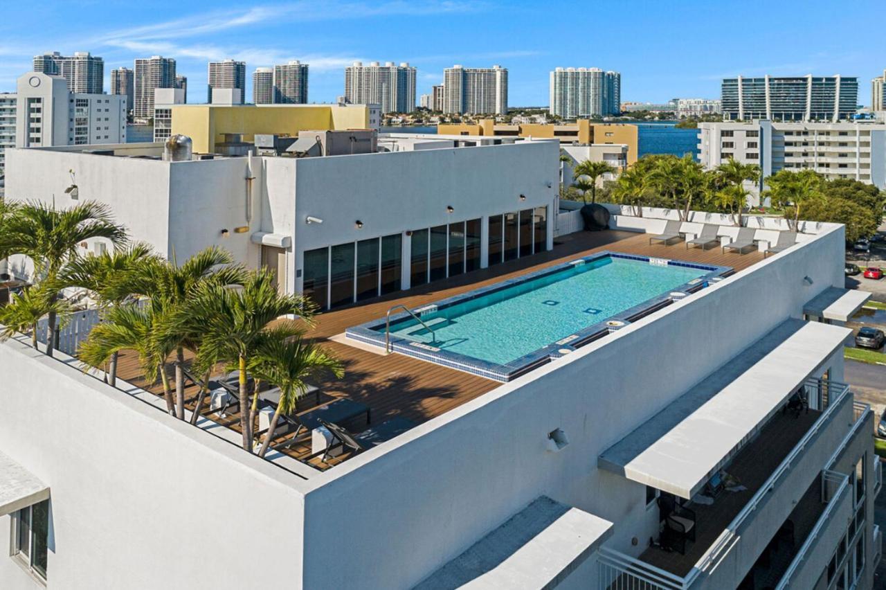 Roami At Sunny Isles Apartment Маями Бийч Екстериор снимка